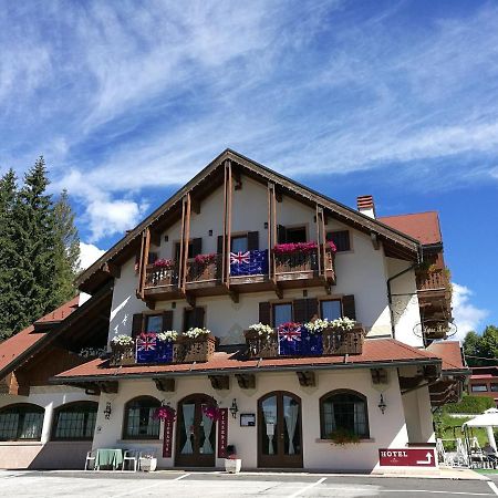 Hotel La Lepre Bianca Gallio Eksteriør bilde