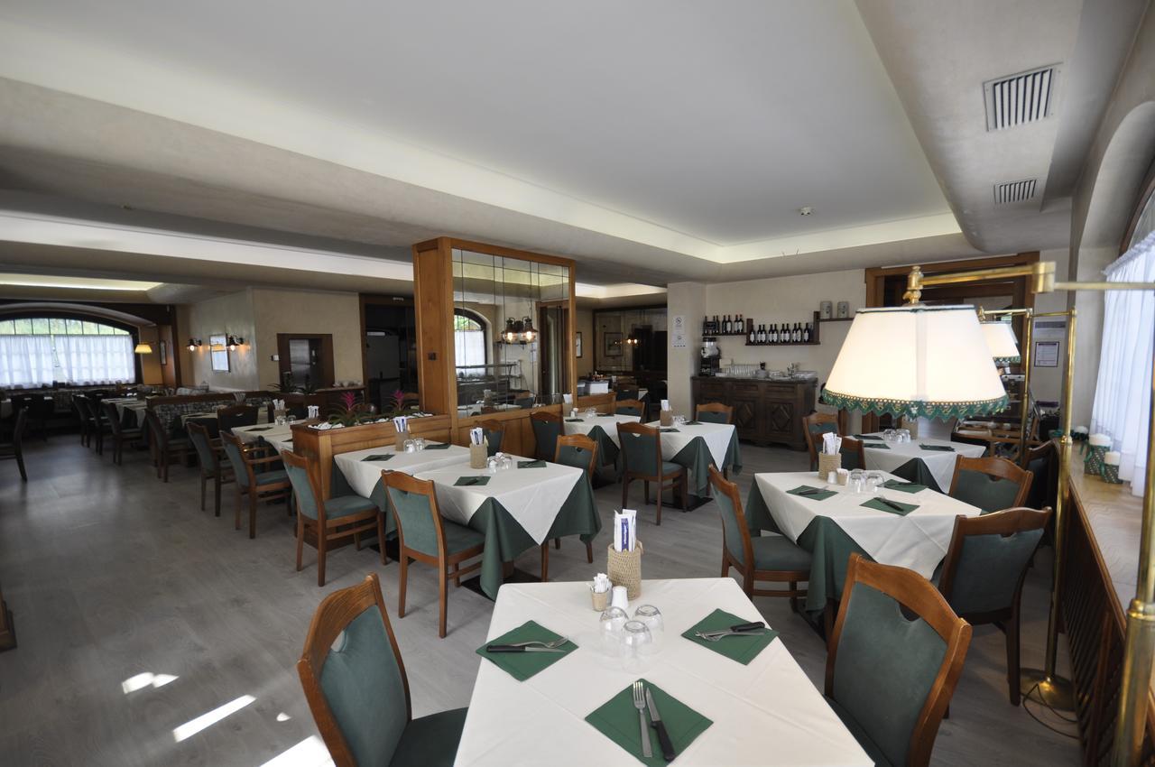 Hotel La Lepre Bianca Gallio Eksteriør bilde