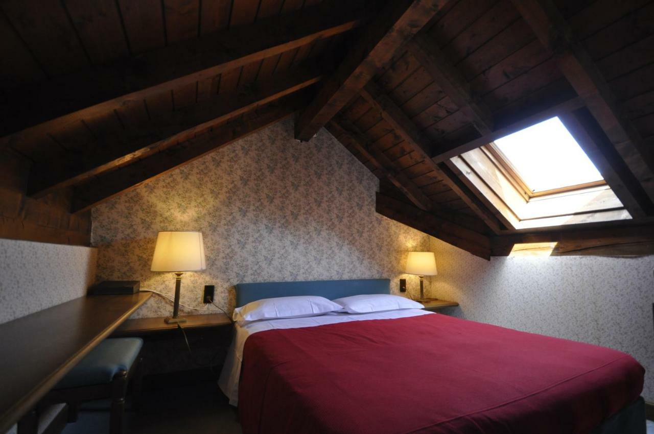 Hotel La Lepre Bianca Gallio Eksteriør bilde
