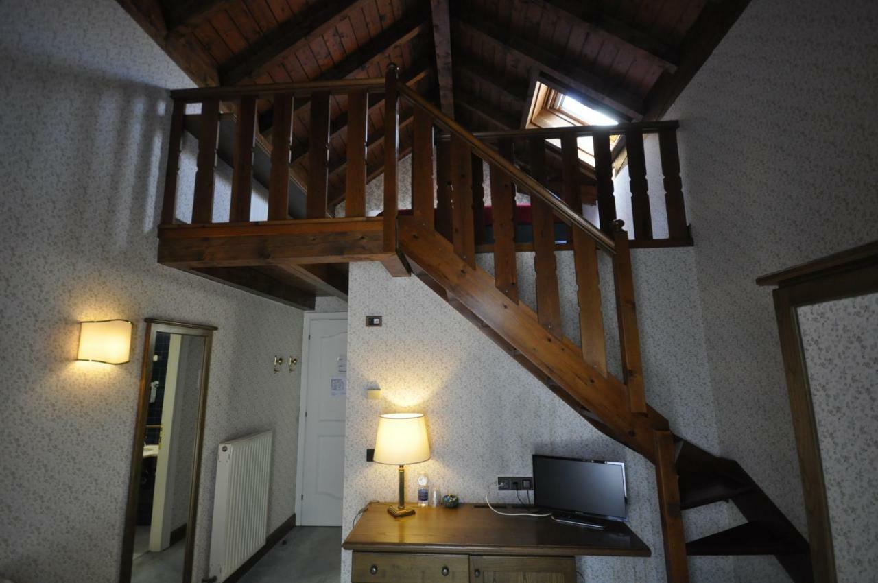 Hotel La Lepre Bianca Gallio Eksteriør bilde