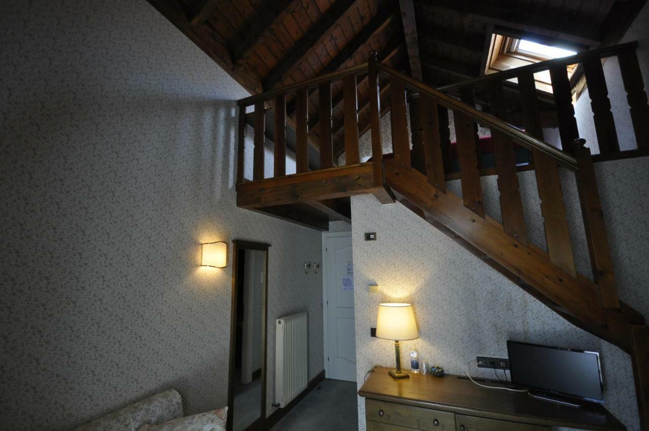 Hotel La Lepre Bianca Gallio Eksteriør bilde